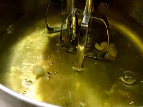 蛋白中加入白醋