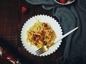 装盘后即可开吃了，诱人不？