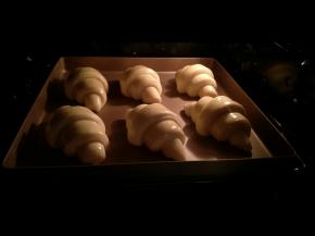 放入提前预热好的烤箱，190度，25分钟左右(参考)