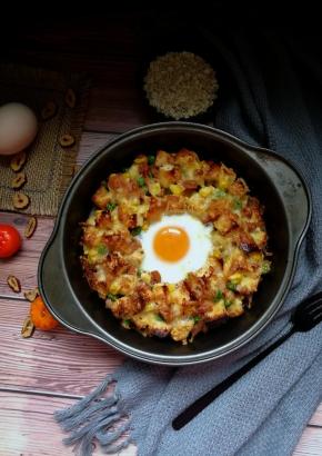 烤好的土司太阳蛋，开动吧！