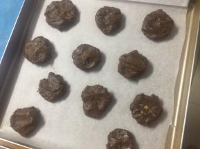 烤箱175度预热，放入烤箱烤10-13分钟，看饼干状态