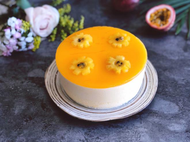 百香果慕斯蛋糕