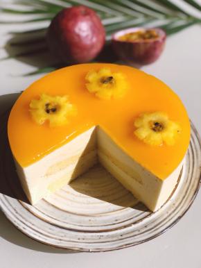 阳光下的慕斯，很美、很诱人