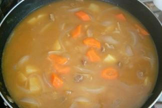 煮到咖喱化开变浓稠即可