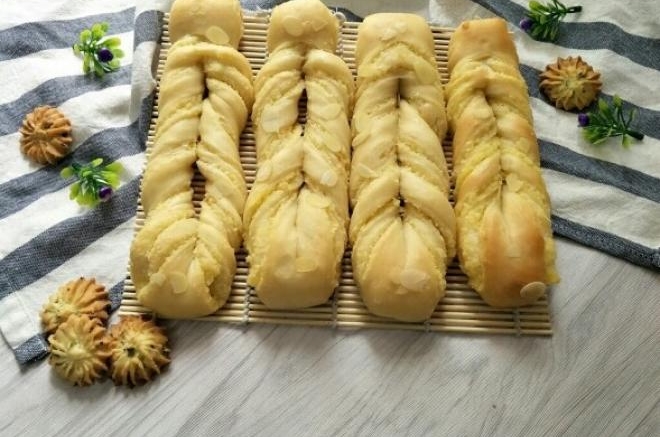 奶黄面包条