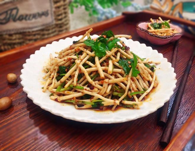 #年味爽口菜#~凉拌折耳根