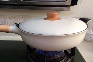 盖上锅盖焖几分钟至水分收干。