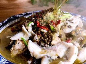 淋入藤椒上面即可