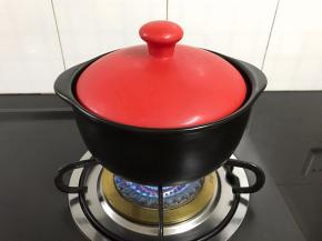 大火煮开后转小火。