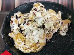 快速翻炒均匀即可。