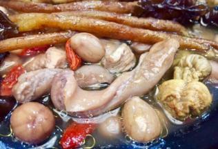 想来一碗吗……？