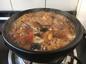 大火煮开收汁至浓稠即可。