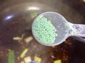 放入少许果蔬鲜