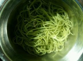 面条捞出来过1次凉水。