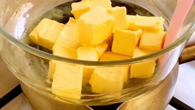 黄油隔水溶化