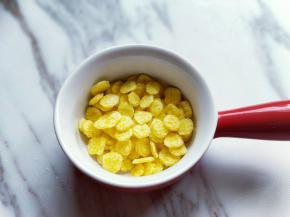 玉米片。