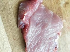 猪里脊肉一块