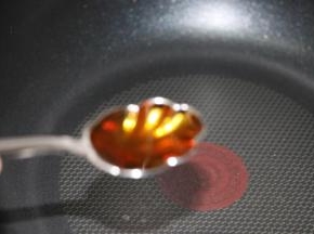 小火，下芝麻油