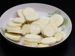 去皮、切片；