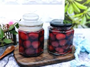 盖上盖子，放入冰箱冷藏保存。