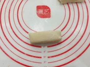 然后每两块叠加起来；
