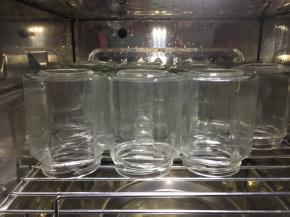 制作时，容器一定要消毒晾干。