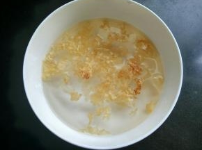 提前一晚上泡水备用。
