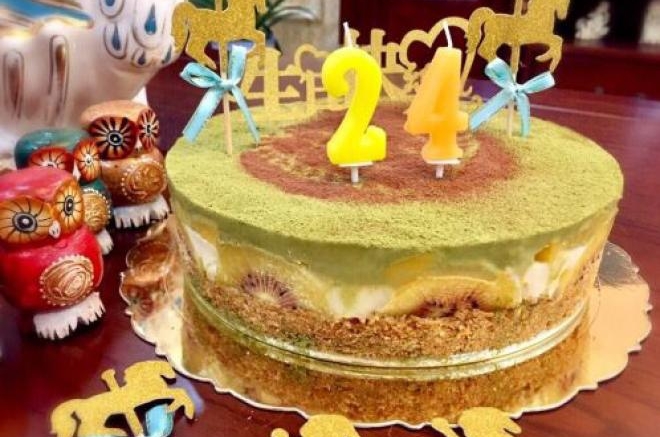 抹茶双味芝士生日蛋糕
