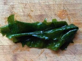 昆布泡发好洗干净