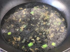 放入足够量的水。