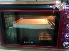 放入烤箱，165度烤20分钟；