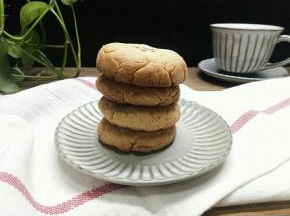 上火160，下火150 烤制20 分钟，我开始拧了25 分钟就去做其他事情了，到时间后听到声音再去看下面有点火大了，所以我觉得20分钟差不多了