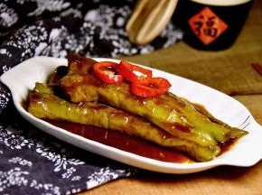虎皮尖椒酿肉热辣出锅
