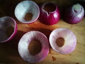 洋葱一切为二 每一层分开