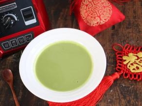 这道浓汤滋味鲜美，好喝又很有营养，相信你一定会喜欢的！