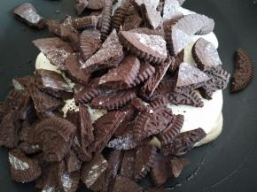 加入奥利奥饼干