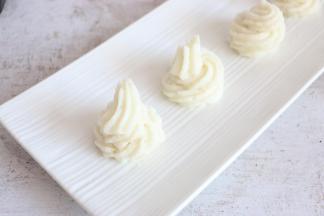 挤入自己喜欢的造型。