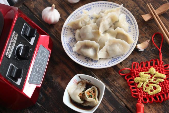 家常水饺-香菇胡萝卜韭菜猪肉馅