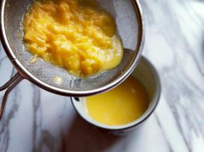 之后再过细筛。