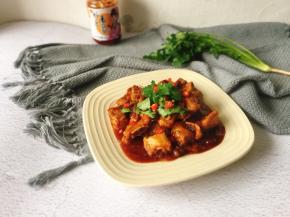 装入盆中撒入少许香菜和辣椒即可