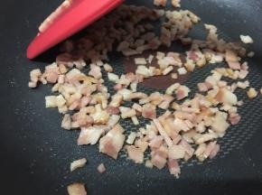 煎至出油
