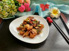 出锅装盘，特别下饭。