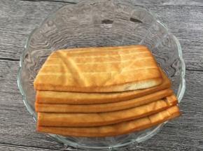 烟熏干5片，我不知道别的地方卖的多大，我买的就是这种大小的，一个人的量哦～