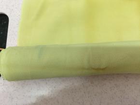 卷起来，稍微压紧一点