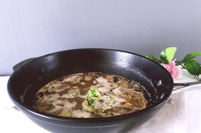 羊杂火锅养生暖胃