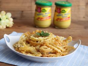 成品，配上一碟中辣芥末，好吃又解腻哦；