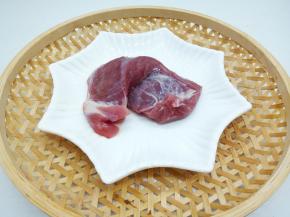 猪肉准备100克
