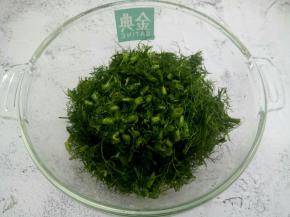 茴香苗切小丁
