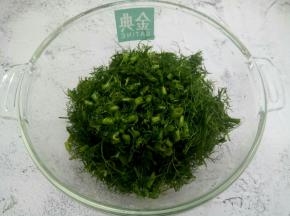 茴香苗切小丁