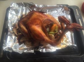 在25分钟时拿出，翻个面继续烤